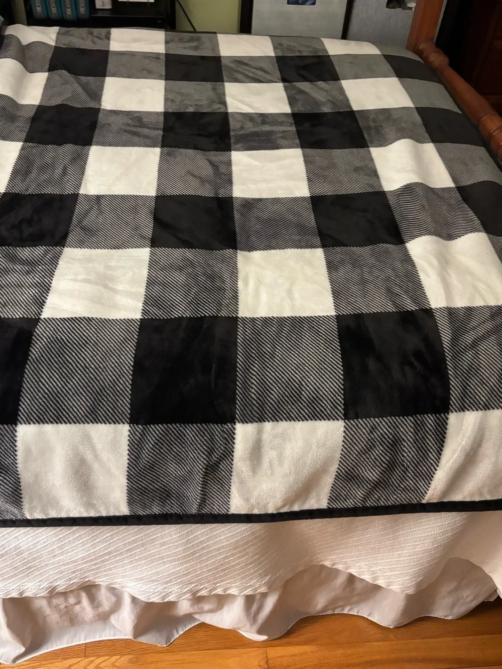 Plush Buffalo Check Throw Blanket - Black and White